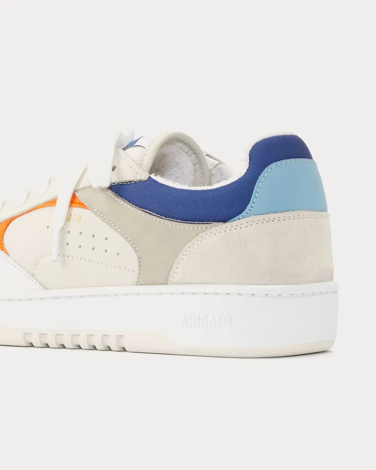 Arlo Beige / Blue Low Top Sneakers