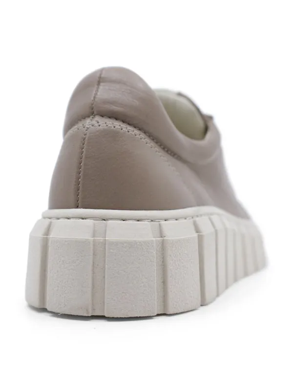 BUENO SATINE CASUAL SHOE