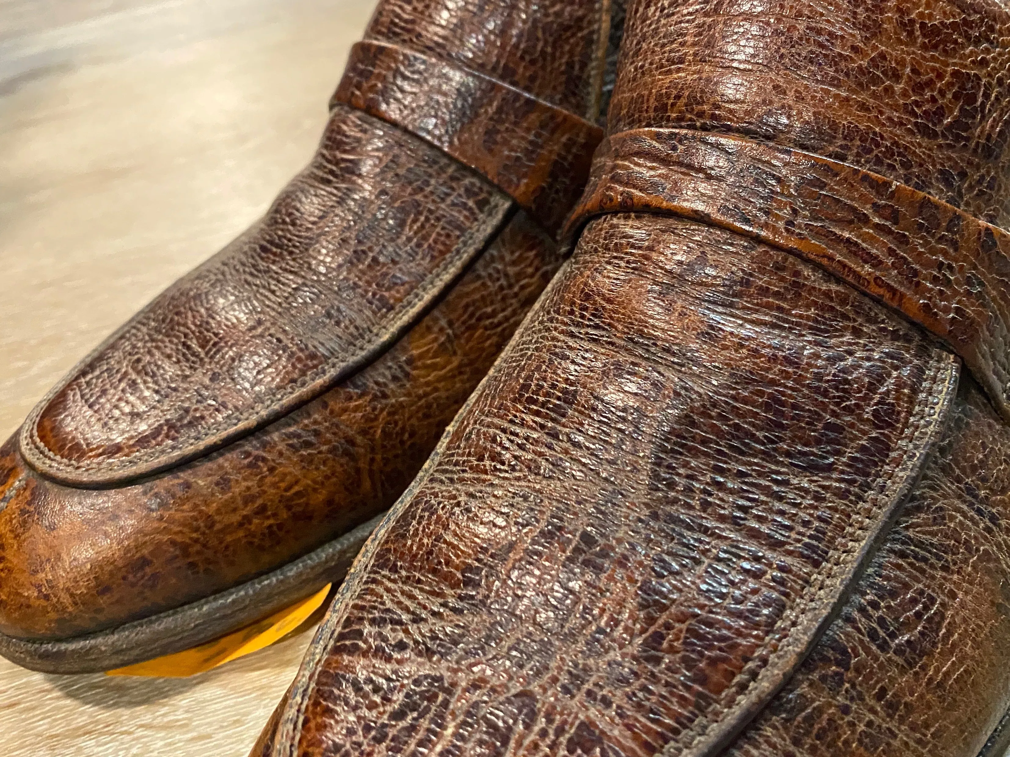 Dack's Loafer Shoes 8M 40/41 (Canada)