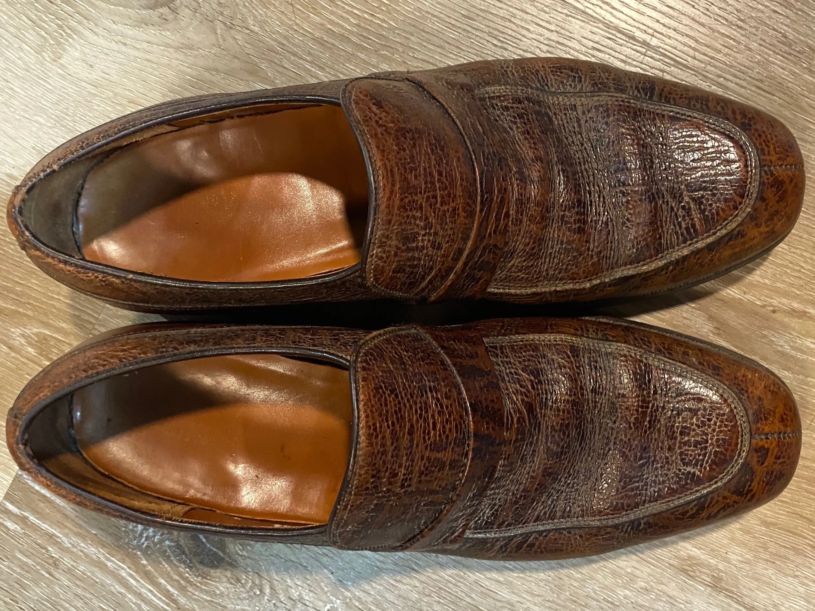 Dack's Loafer Shoes 8M 40/41 (Canada)