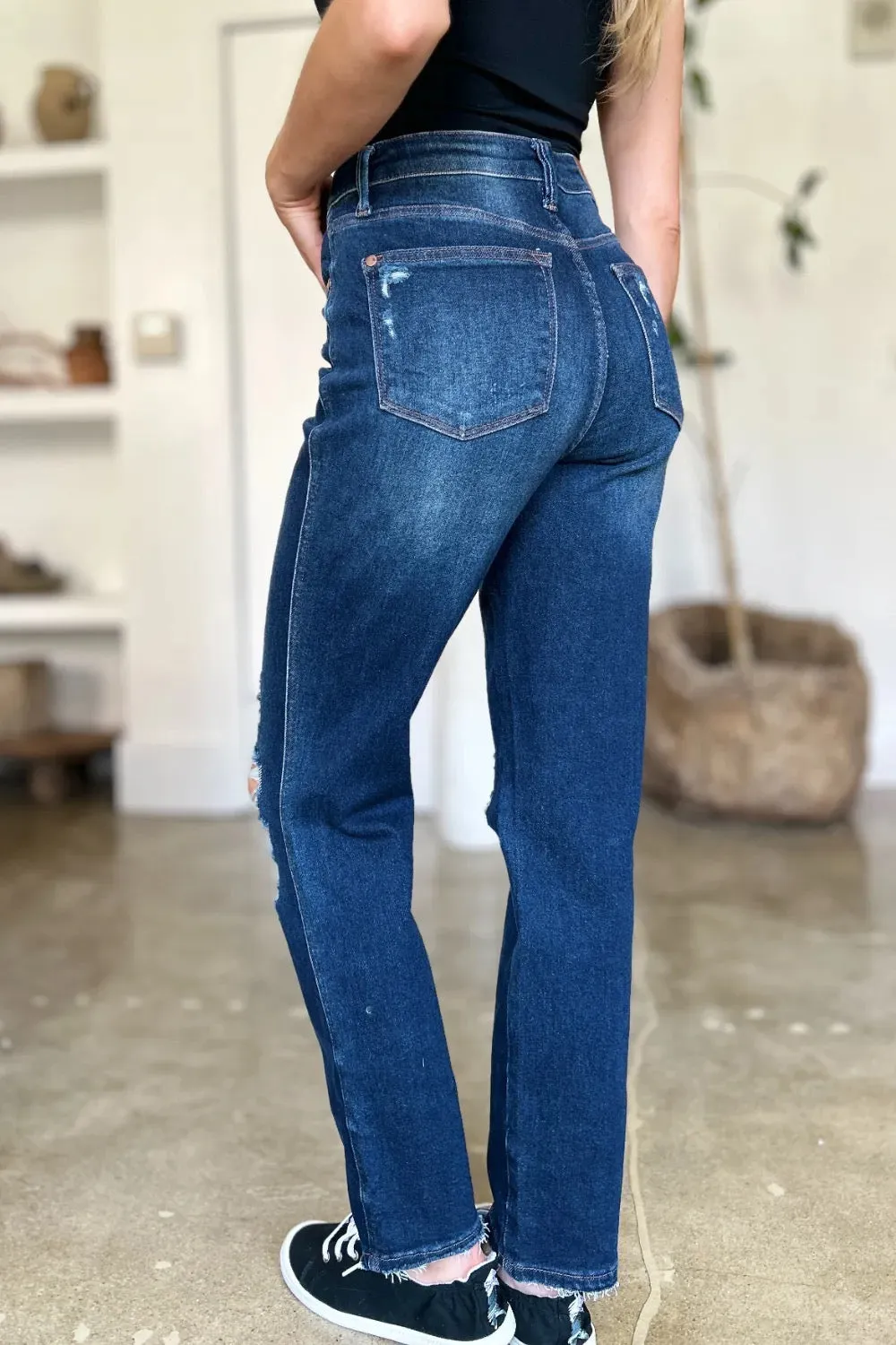 Judy Blue Dark Washed High Waist Rigid Magic Heavy Destroyef Straight Jeans