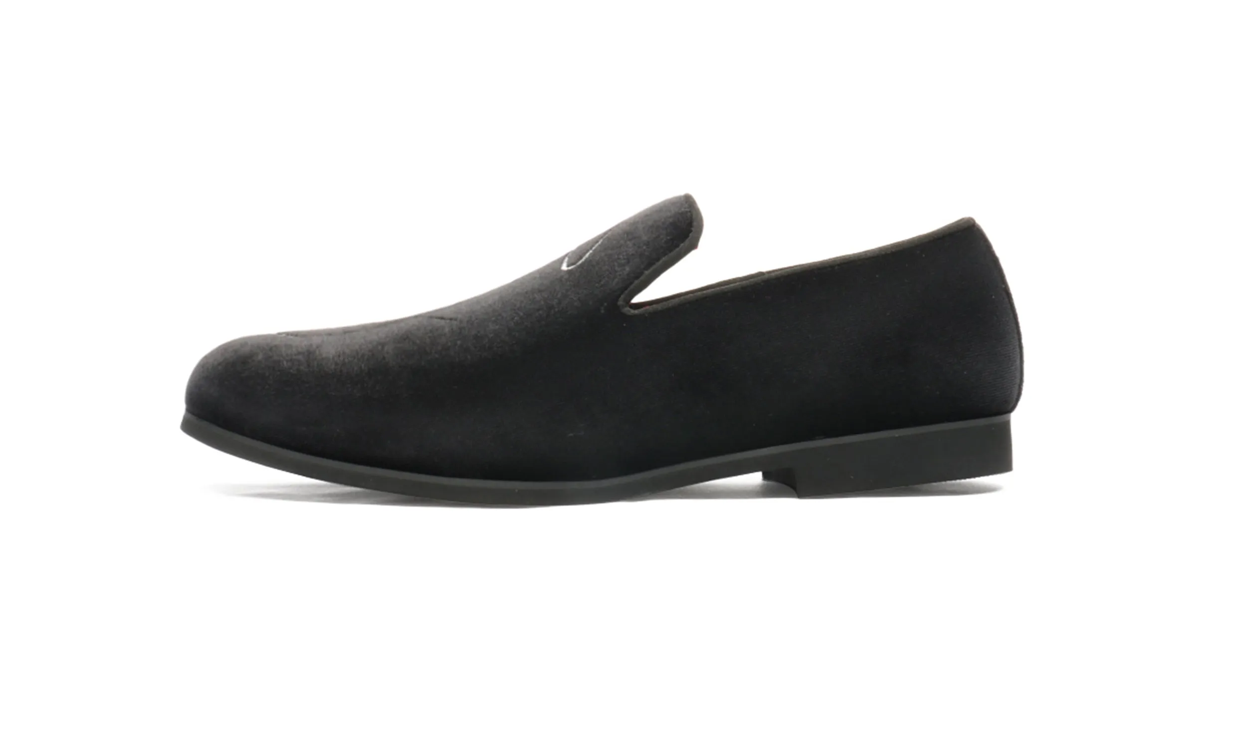Men's Embroidery Velvet Loafers Black