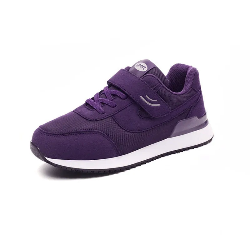 Nanccy Casual Lightweight Anti Slip Walking Shoes