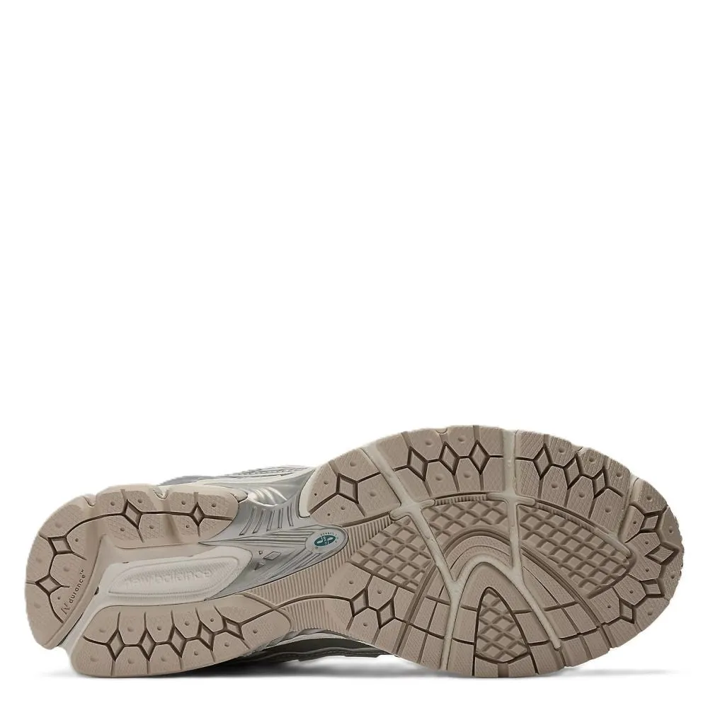 New Balance Women's 1906R in Silver Metalic with Sea Salt and New Spruce