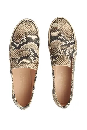 Penny Loafer in Taupe