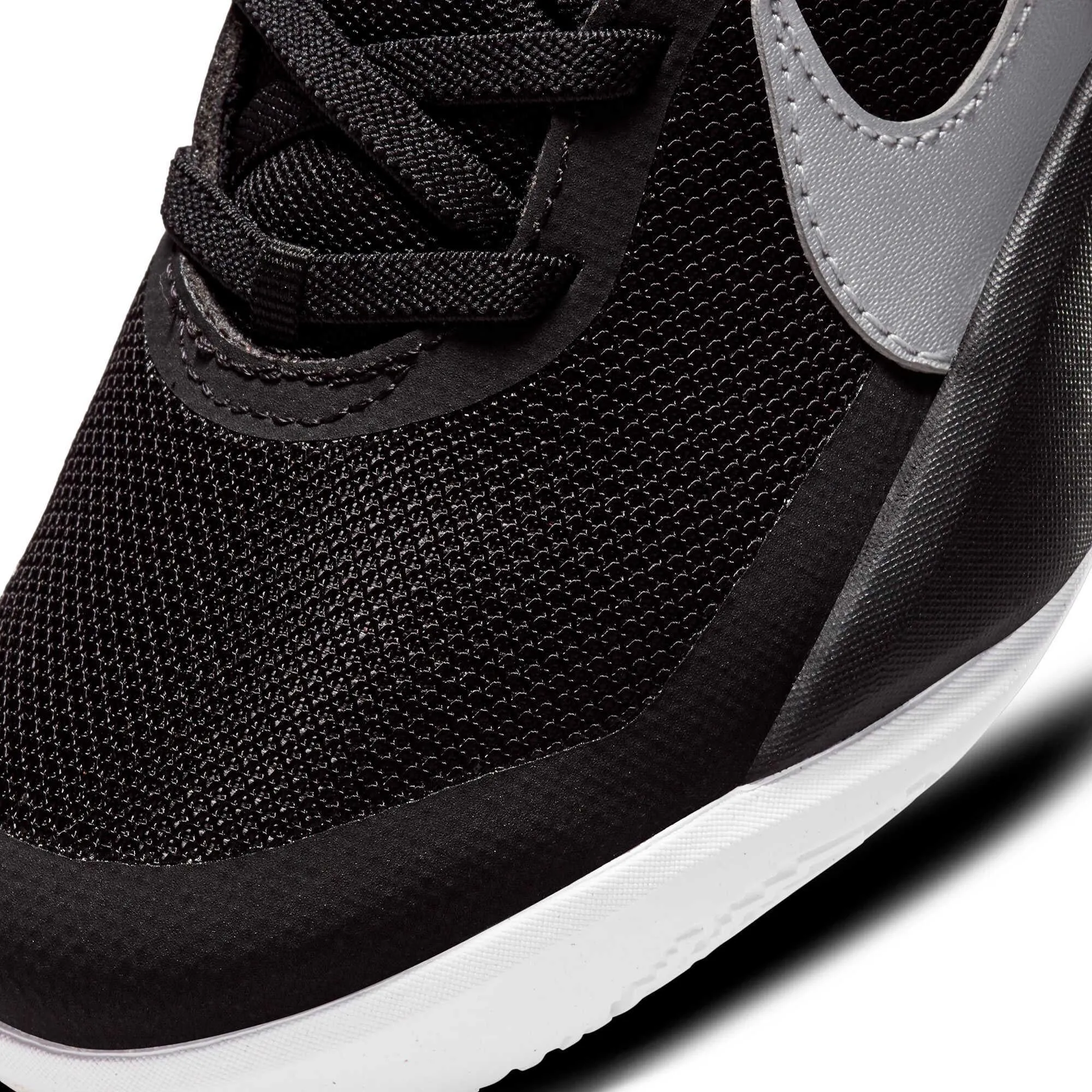 Team Hustle D 10 Junior's Basketball Shoe