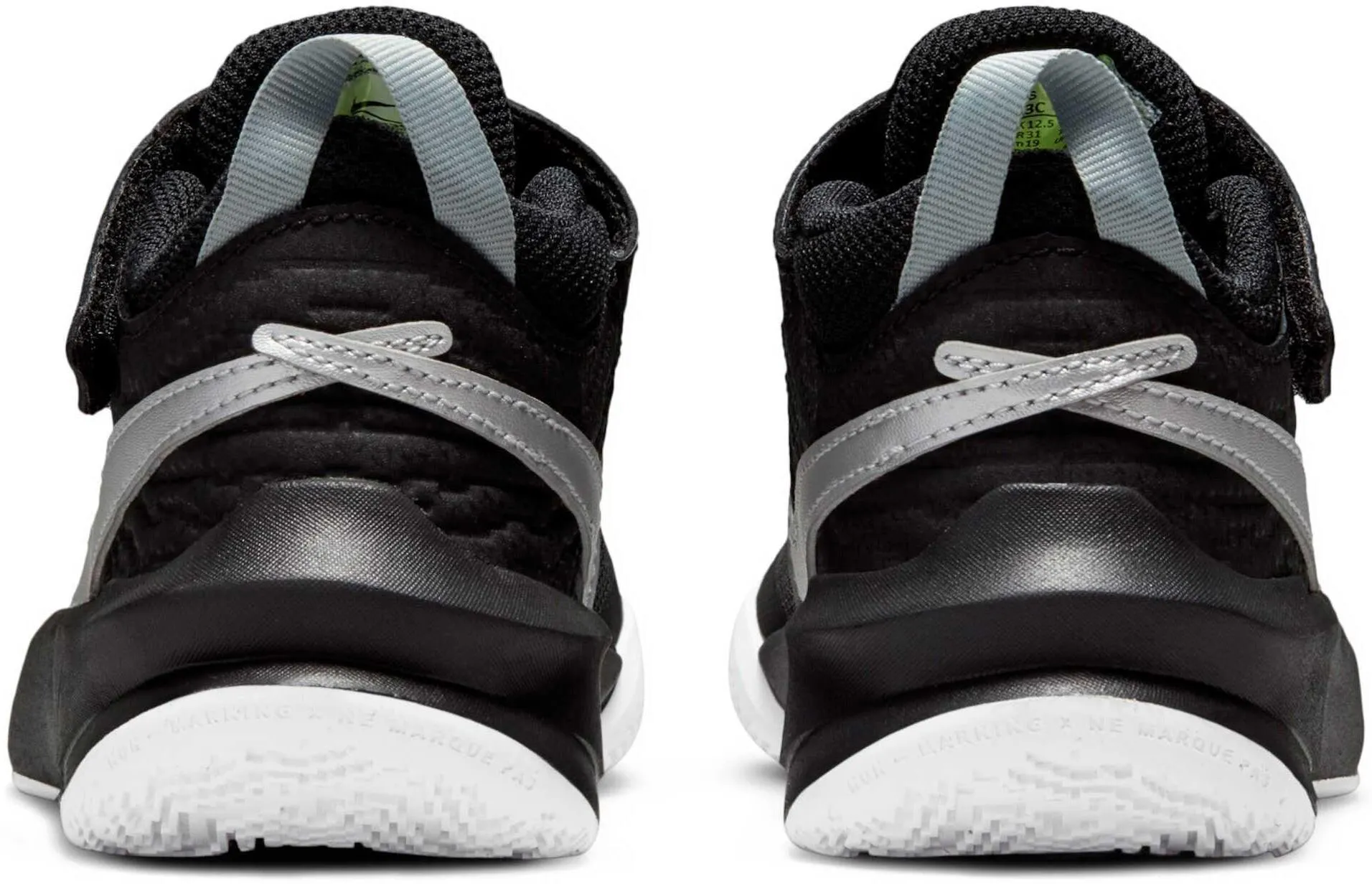 Team Hustle D 10 Junior's Basketball Shoe