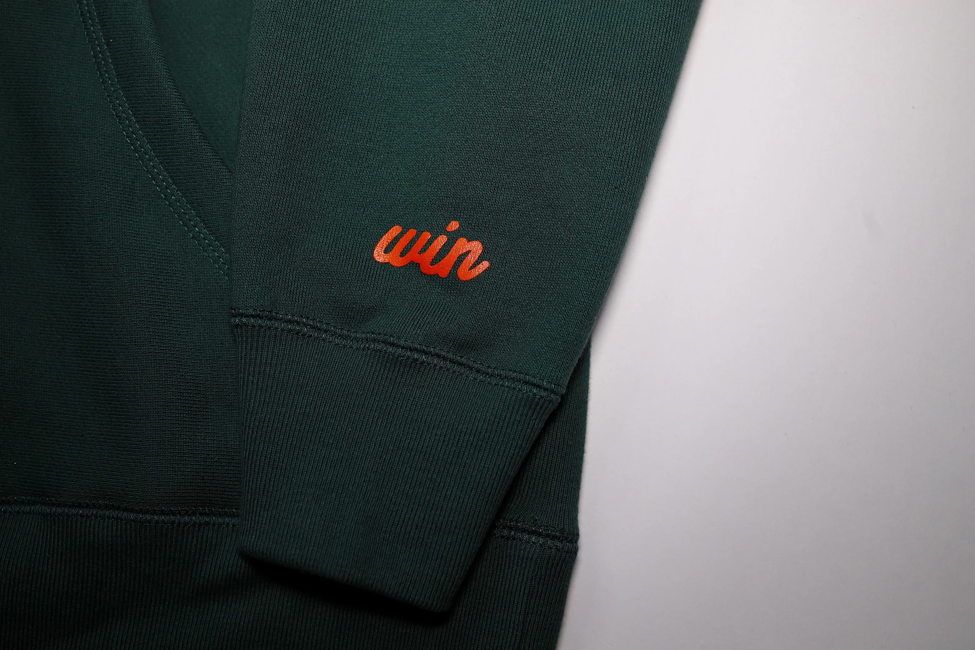 Win "Souvenir" Hoodie in Forest Green